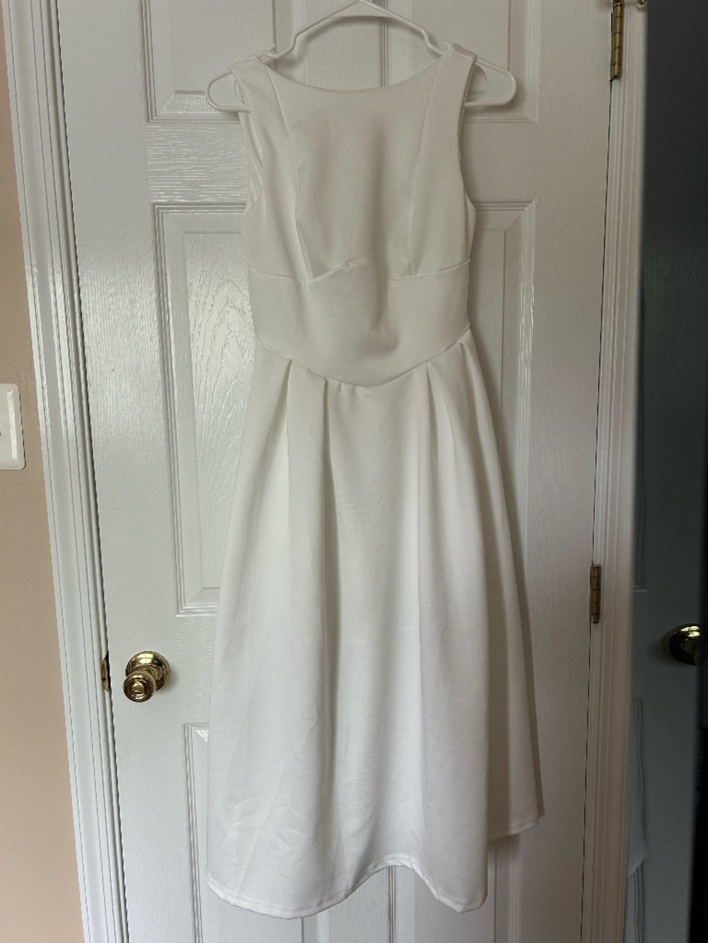 Nerisa Studio Sleeveless Boat Neck Midi Dress